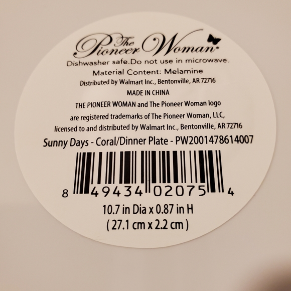 Pioneer woman 8pc melamine set - Picture 5 of 5